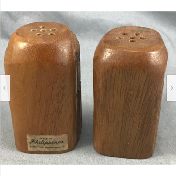 Set of 2 Vintage Carved Solid Wood Tiki Salt & Pepper Shakers Luau Hawai Bar 3" - Picture 5 of 6